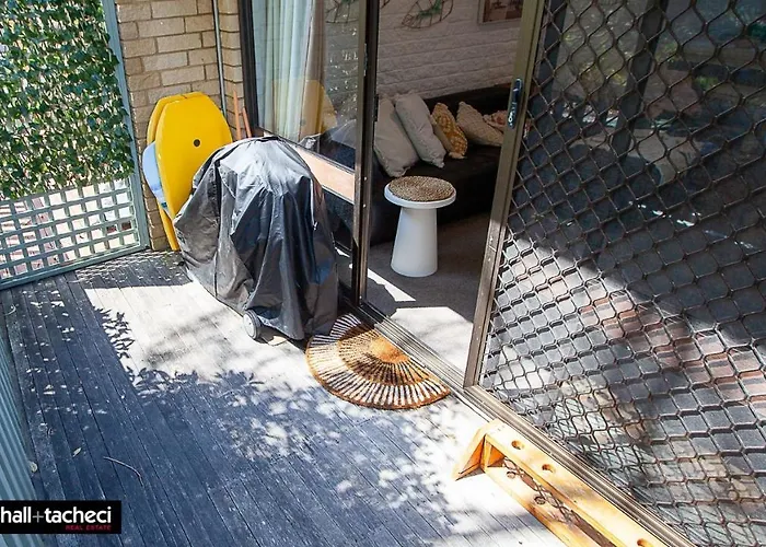 Marlin Waters 1 - Unit 1 Narira St 8